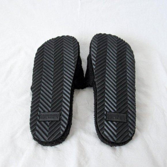 CHINATOWN MARKET \'Smiley\' Black Sherpa Slides Shearling Black Slide Sandals SZ L main image 4
